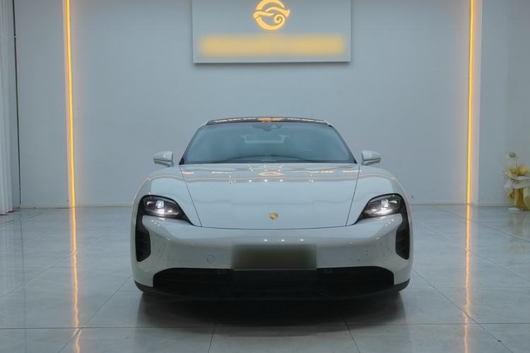 Used Porsche Taycan 2022-Year Updated Taycan