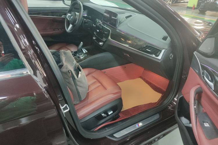 Used BMW 5 Series 2019 530Li Leading Model M Sport Package
