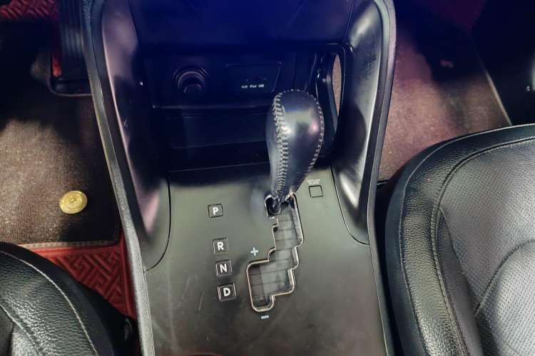 Used Hyundai ix35 2015 2.0L Automatic 2WD Smart Version China V Standard