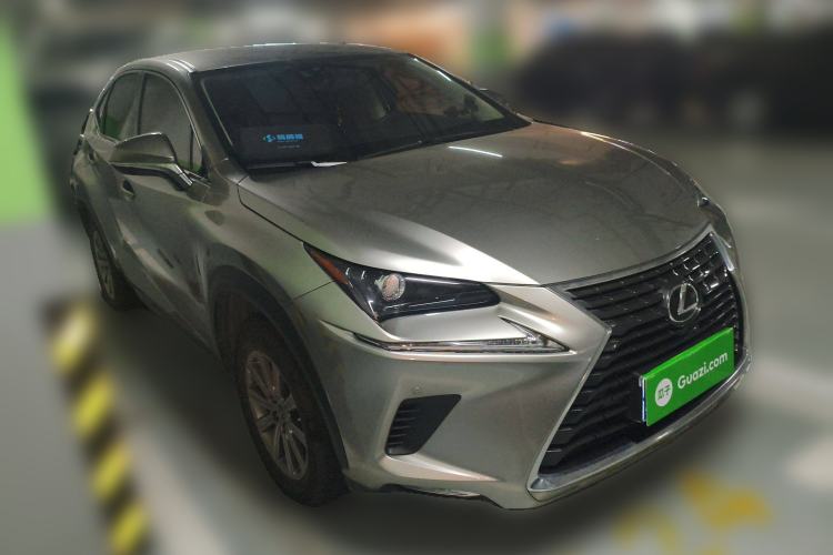 Used Lexus NX 2020 200 Front-Wheel Drive Vmotion Edition China VI Standard Front Right 45 Deg
