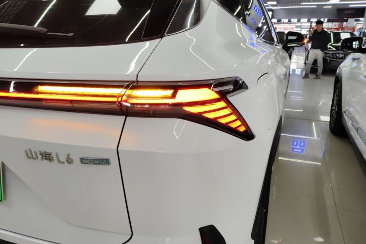 Used JETOUR Shanhai Shanhai L6 2024 1.5TD DHT MAX