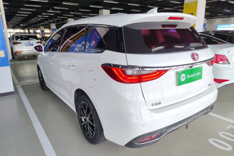 Used BYD Song MAX 2017 1.5T Automatic Smart Connect Prestige 7-Seater
