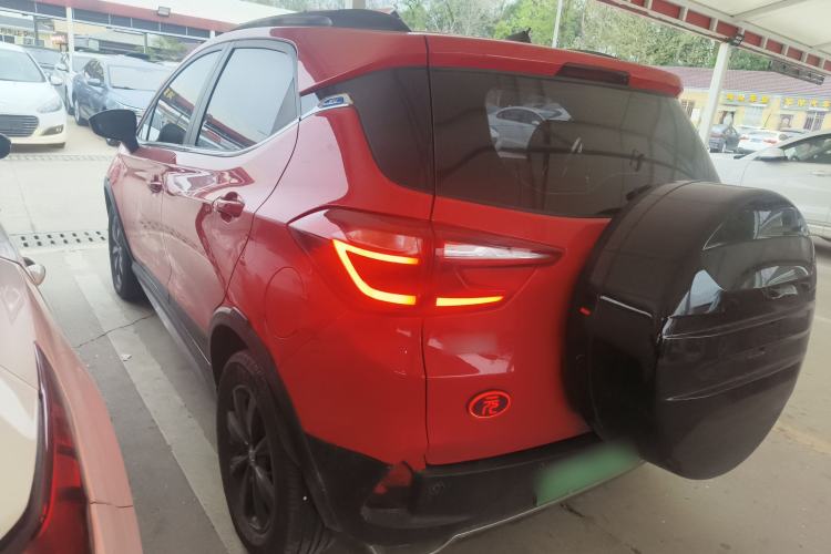 Used BYD Yuan New Energy 2018 EV360 Smart Connect Cool Edition Exterior 2