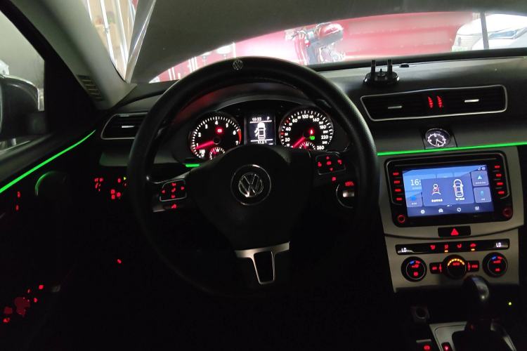 Used Volkswagen Magotan 2015 1.8TSI Advanced Model