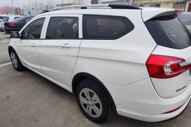 Used Baojun 310W 2017 1.5L Manual Comfort Version China V
