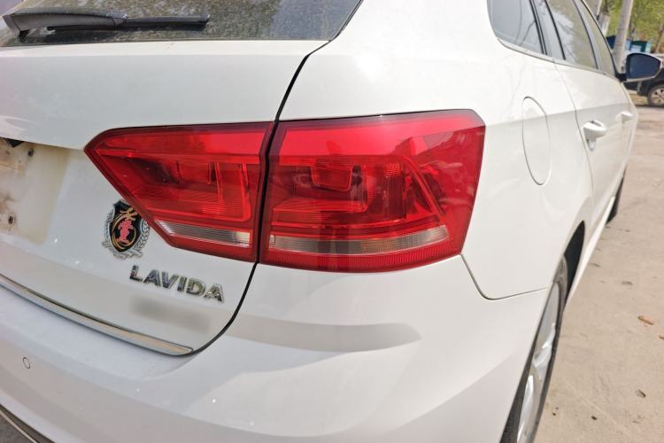 Used Volkswagen Gran Lavida 2017 230TSI DSG Comfort Edition
