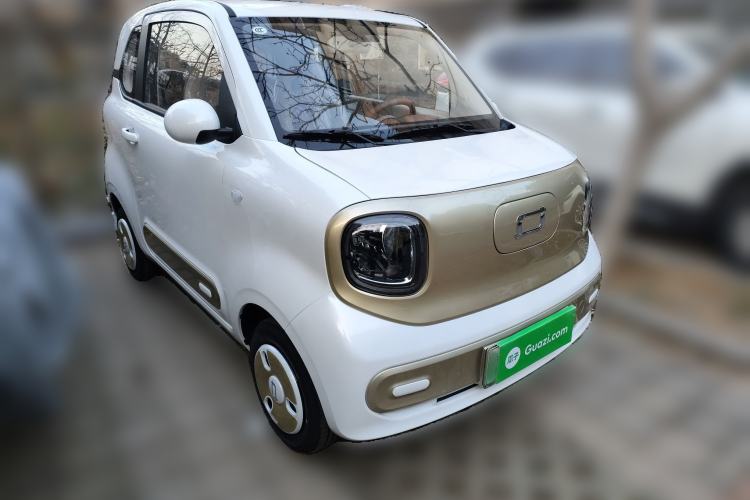 Used Bestune Pony 2026 Model 222km Shining Horse Front Right 45 Deg