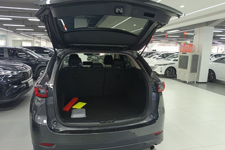 Used Mazda CX-5 2024 2.0L Automatic Two-Wheel Drive ZhiShang Version
