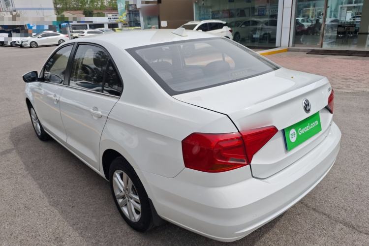Used Volkswagen Jetta 2019 Dream Edition 1.5L Manual Fashion Version
