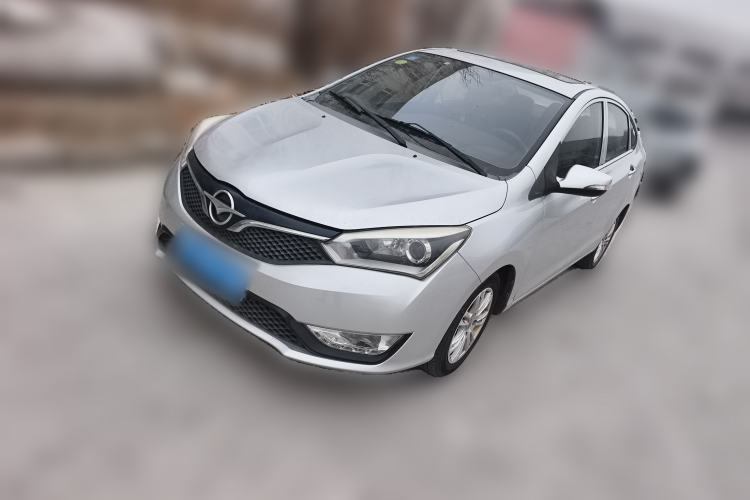 Used Haima M3 2016 1.5L Manual Comfort Model with Sunroof