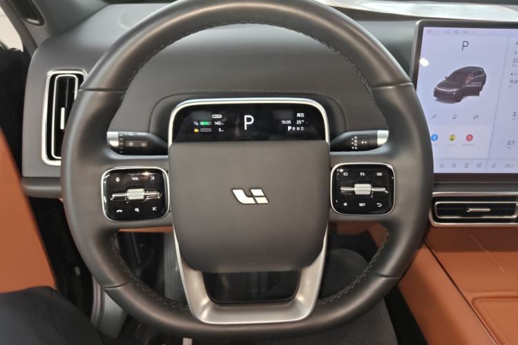 Used Li Auto L7 2023 Air model
