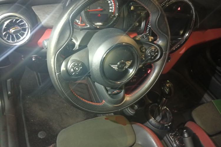 Used MINI JCW 2016 2.0T JOHN COOPER WORKS Avant-Garde