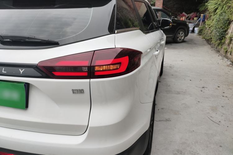 Used Geely Auto Emgrand X7 Sport 2021 1.8TD DCT Two-Wheel Drive Asian Games Edition
