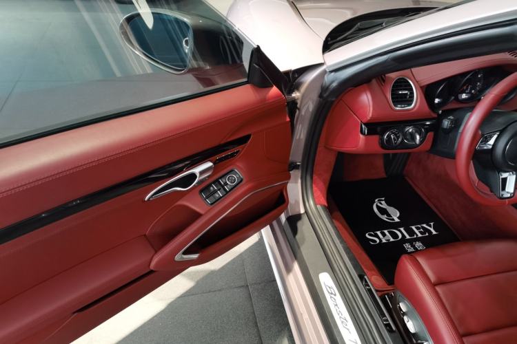 Used Porsche 718 2021 Spyder 2.0T Driver Seat