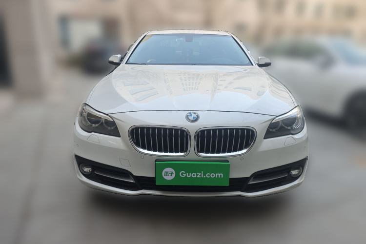 Used BMW 5 Series 2017 528Li Leading Model

