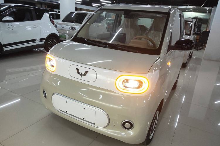 Used Wuling Hongguang MINIEV 2024 3rd Generation 215km Youth Edition