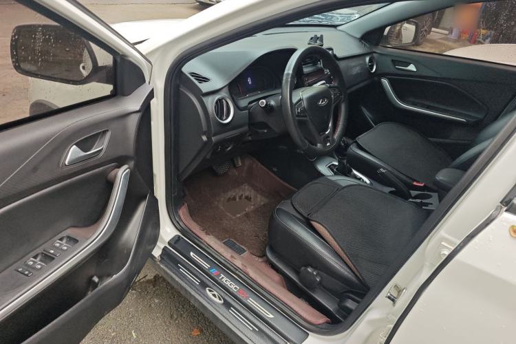 Used Chery Tiggo 3X 2018 1.5L Automatic Elite Edition Driver Seat
