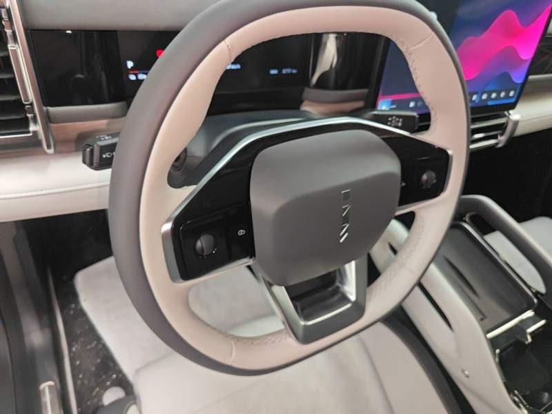 Used iCAR 03 2024 501km Two-Wheel Drive Long-Range Yuechao Edition — 10
