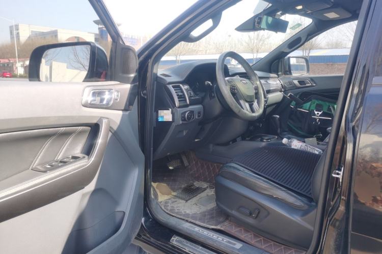 Used Ford Everest 2017 2.0T Gasoline Automatic 4x4 Flagship Edition 7 Seats