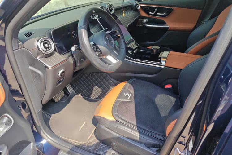 Used Mercedes-Benz GLC Coupe 2024 GLC 300 4MATIC Coupe SUV
