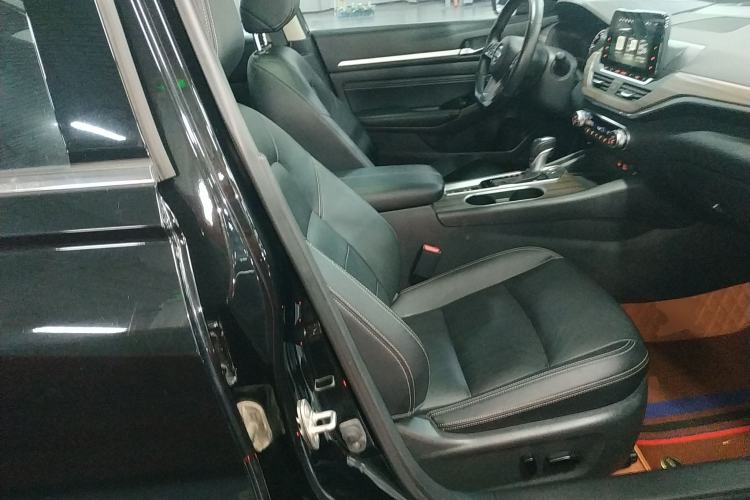 Used Nissan Teana 2021 2.0L XL Comfort Edition Right Front Seat