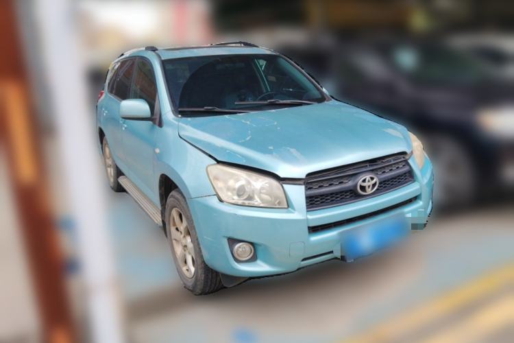 Used Toyota RAV4 2009 2.0L Automatic Luxury Navigation Edition Front Right 45 Deg