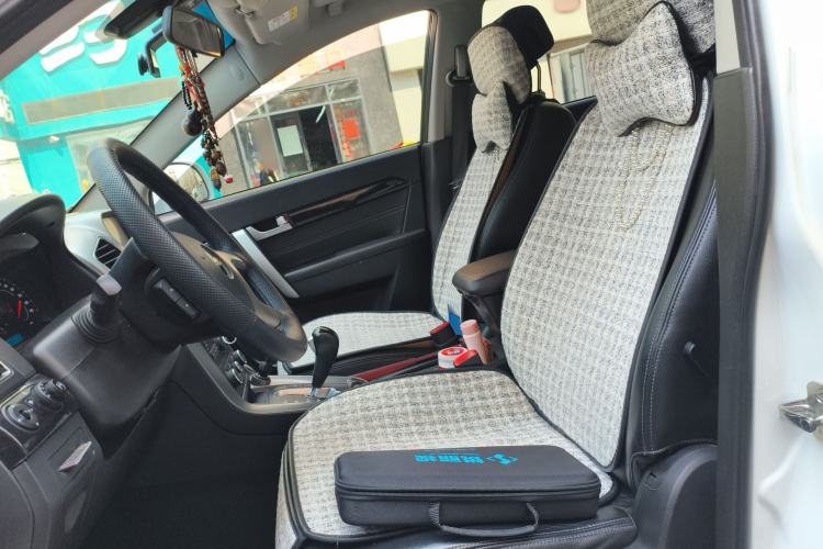 Used Chevrolet Captiva 2014 2.4L 4x4 Flagship Edition 7 Seats
