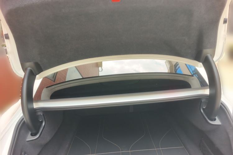 Used Xiaomi Auto SU7 2024 Four-Wheel Drive Ultra-Long Range Advanced Intelligent Driving Max Edition Trunk