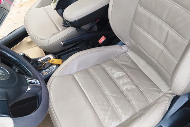 Used Volkswagen Polo 2013 1.6L Automatic Luxury Edition
