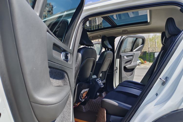 Used Volvo XC40 2020 T3 Smart & Stylish Edition Interior 2