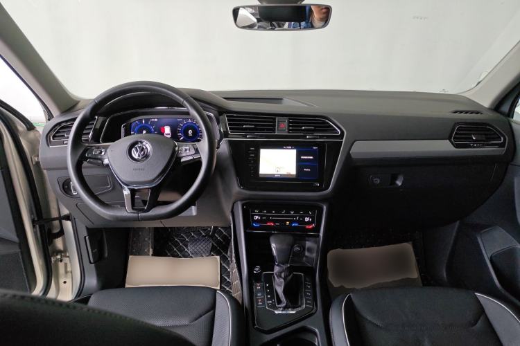 Used Volkswagen Tiguan L New Energy 2020 430 PHEV Plug-in Hybrid Flagship Edition Interior 2