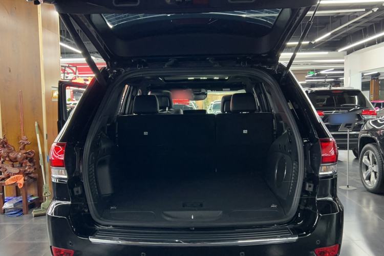 Used Jeep Grand Cherokee (Import) 2020 3.0L Elite Navigation Edition
