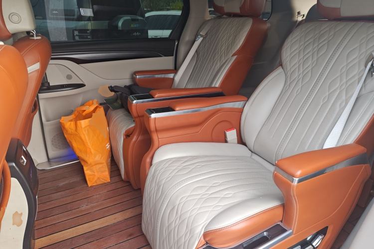 Used Buick GL8 2021 ES Landtrek 653T Luxury Model