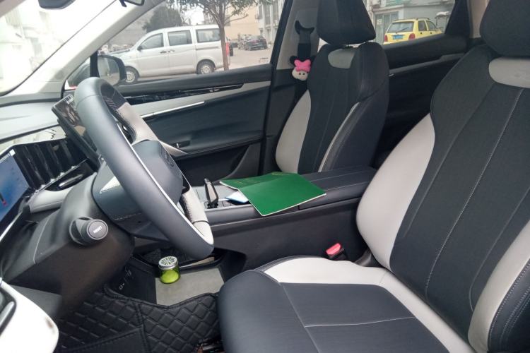 Used Geely Auto FX11 2024 1.5TD DCT Dragon Edition
