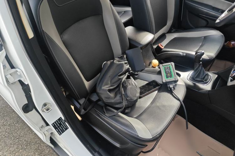 Used HYOSOW H3 2015 1.5L manual Comfort trim level