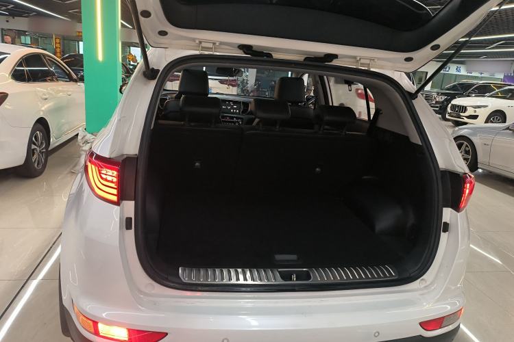 Used Kia KX5 2016 1.6T Automatic Two-Wheel Drive DLX Trunk