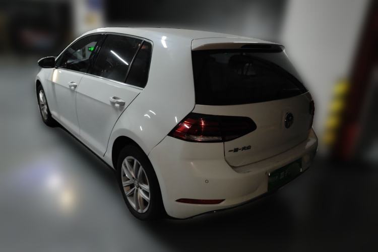 Used Volkswagen Golf 2018 1.6L Automatic Comfort Model
