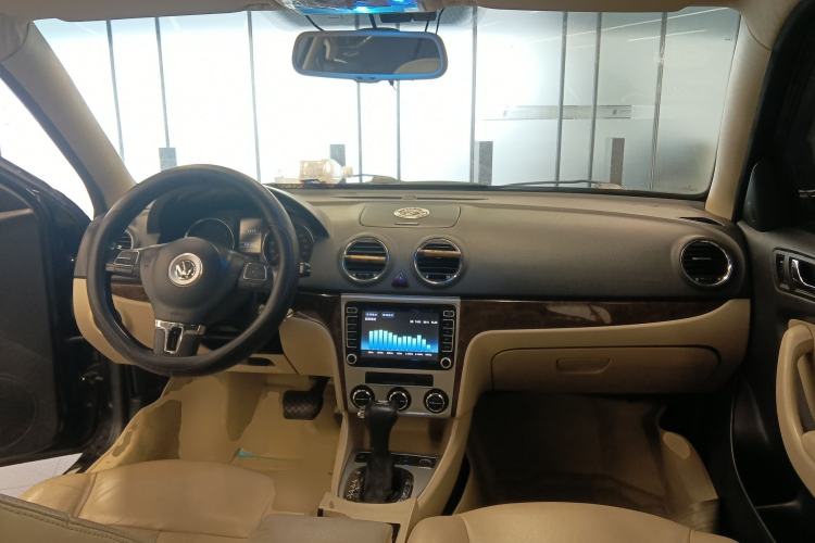 Used Volkswagen Lavida 2011 1.6L Automatic Premium Edition