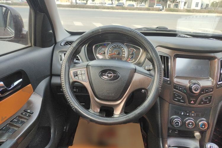 Used Haima S7 2015 Revised Version 2.0L Manual – Zongcheng Edition