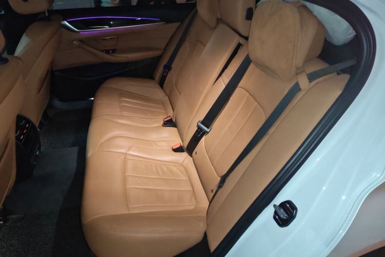 Used BMW 5 Series 2018 Restyled 530Li Leading Edition M Sport Package