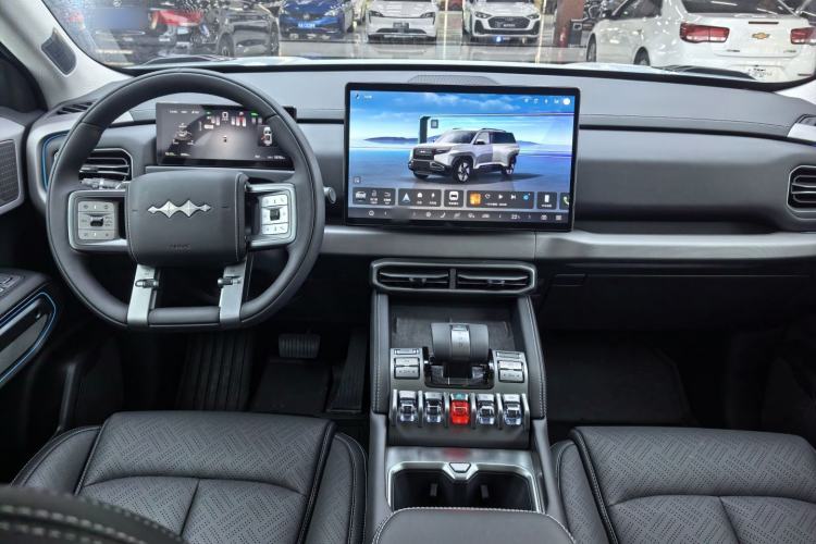 Used Formula Leopard Titanium 3 2025 501KM All-Wheel Drive Intelligent Driving Ultra Version

