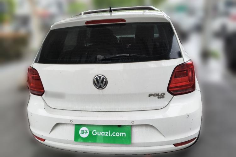 Used Volkswagen Polo 2016 1.6L Automatic Comfort Model
