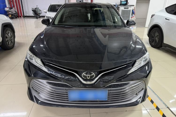 Used Toyota Camry 2019 2.5G Luxury Edition China VI Standard Exterior 1