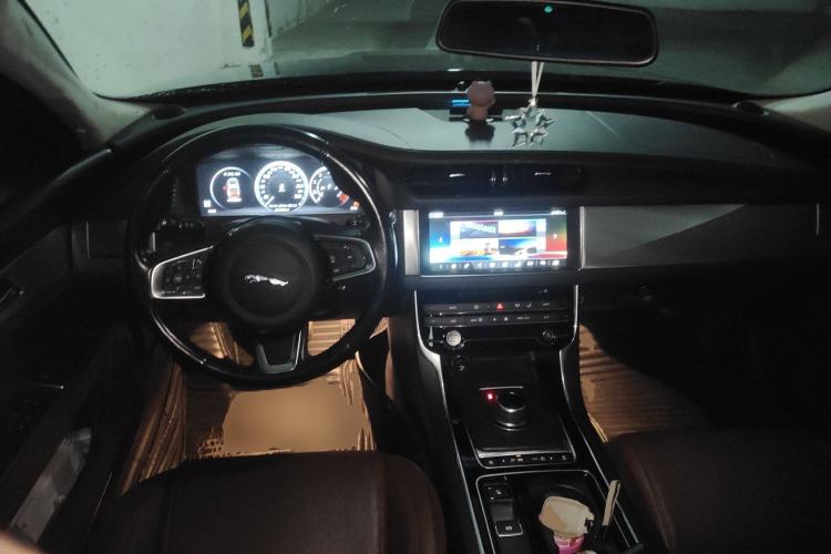 Used Jaguar XFL 2018 XFL 2.0T 250 PS Luxury Edition
