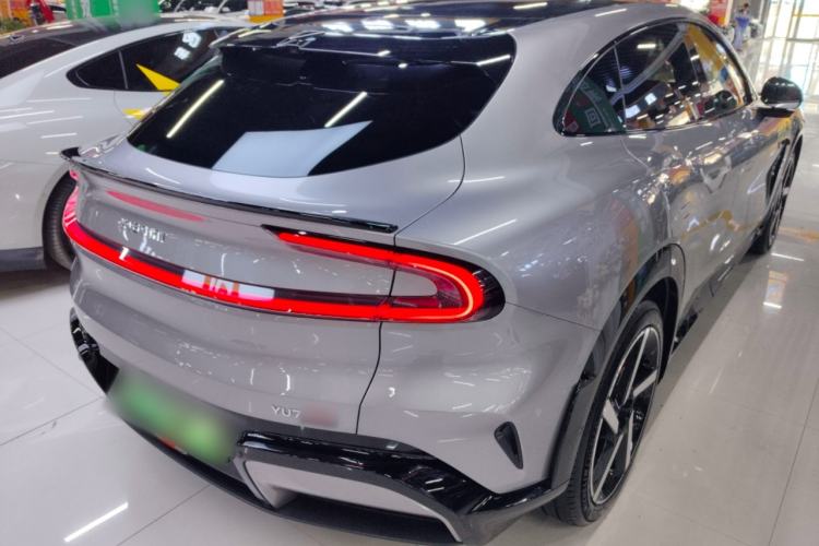 Used Xiaomi Auto YU7 2025 Ultra-Long Range High-Performance All-Wheel-Drive Max Edition Rear Right 45 Deg