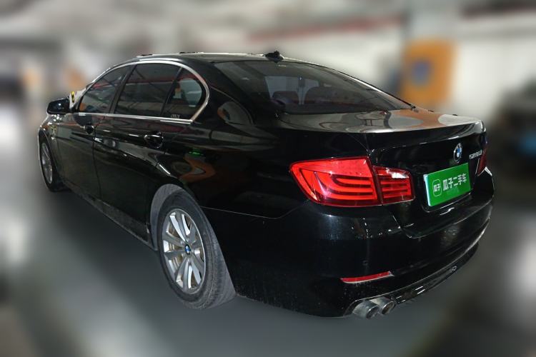 Used BMW 5 Series 2011 523Li Luxury Model
