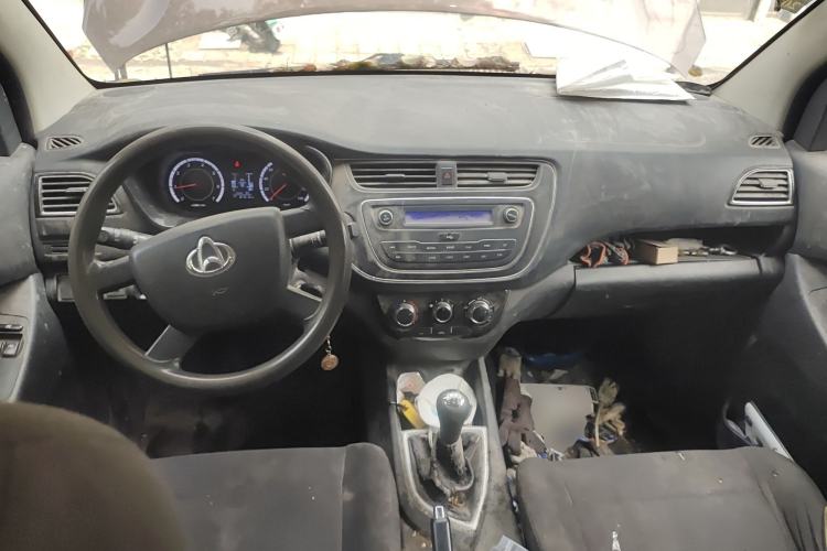 Used CHANGAN KAICHENG Ounuo S 2019 1.5L Ouno S Economy Model (Air-Conditioned) China VI Standard JL473QG Center Console