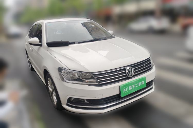 Used Volkswagen Lavida 2017 1.6L Automatic Comfort Edition
