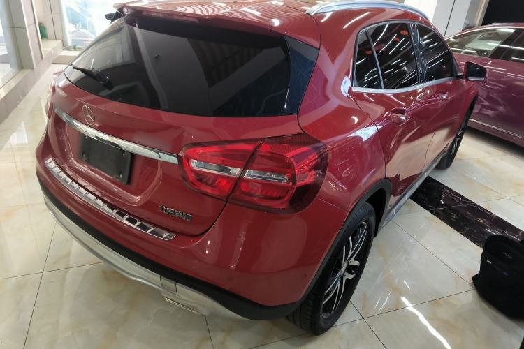 Used Mercedes-Benz GLA 2016 GLA 220 4MATIC Fashion Edition
