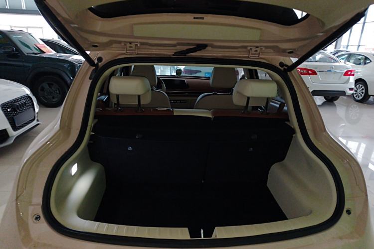 Used ORA Good Cat 2023 401 km Standard Range Premium Version Lithium Iron Phosphate